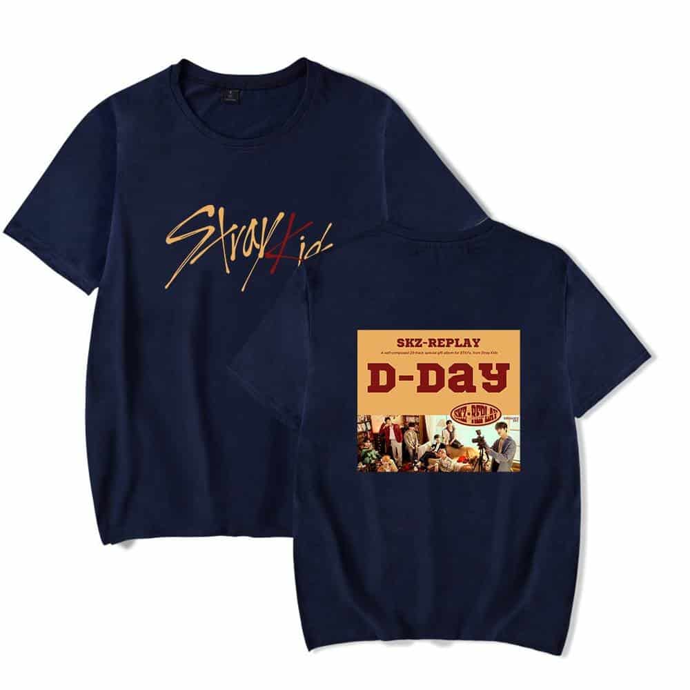 Creative and colorful K-pop merchandise, featuring trendy designs and popular group logos, perfect for fans to showcase their favorite idols.